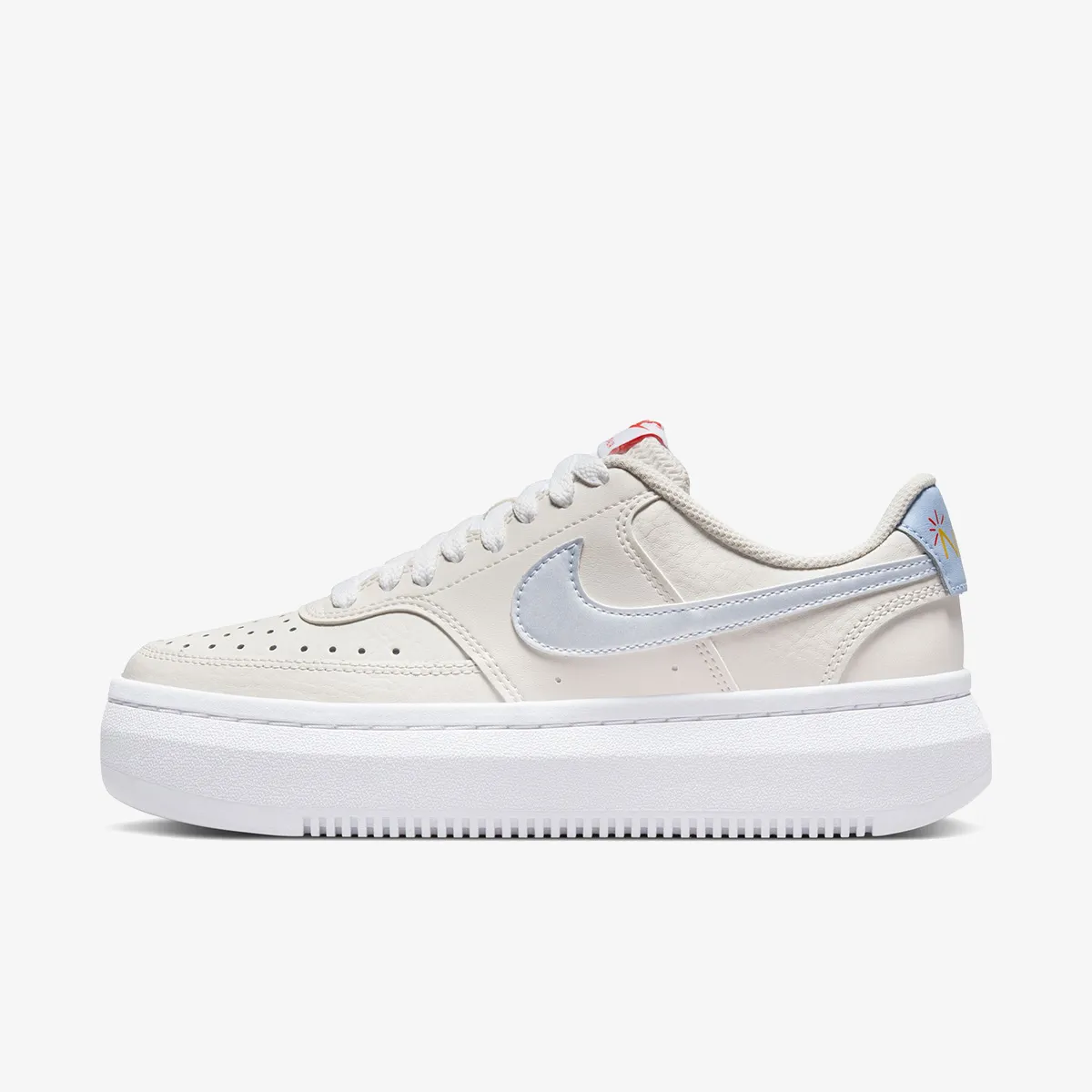 Ženske patike Nike W Court Vision Alta