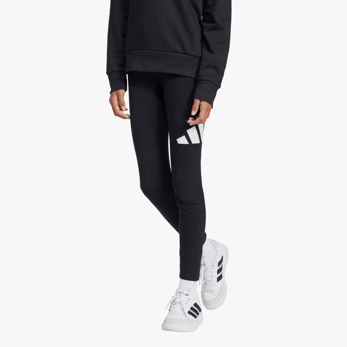 ADIDAS Helanke Big logo