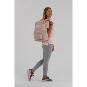 Nike devojčica 2