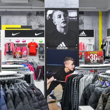 Promenada nike shop shop