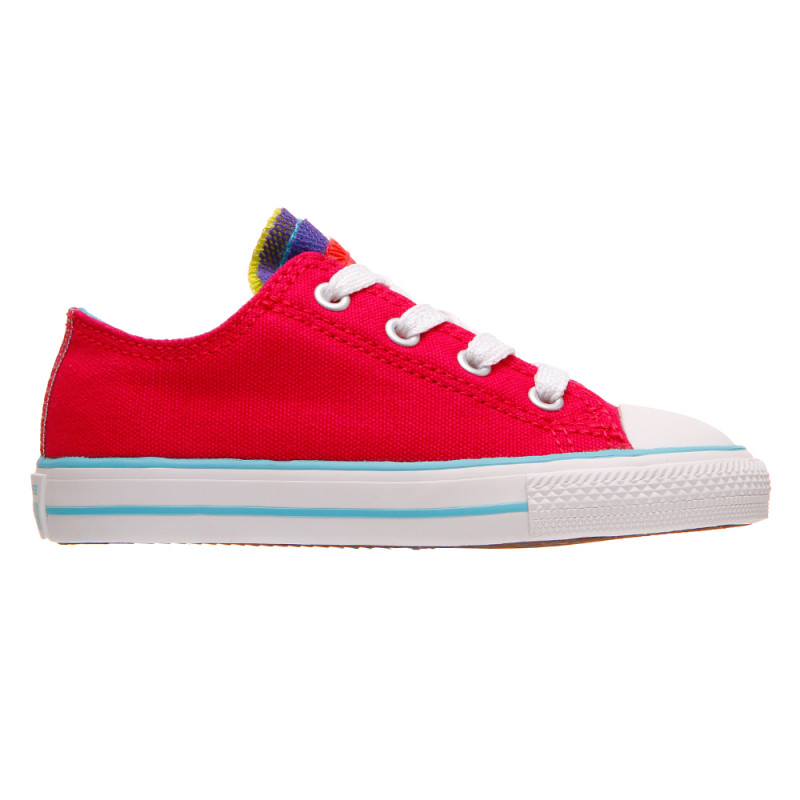 chuck taylor party