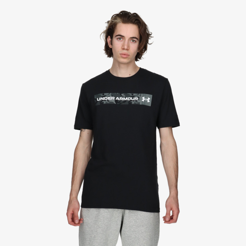 UNDER ARMOUR Majica CAMO CHEST STRIPE