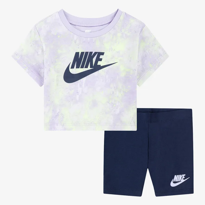 NIKE ŠORC I MAJICA Boxy