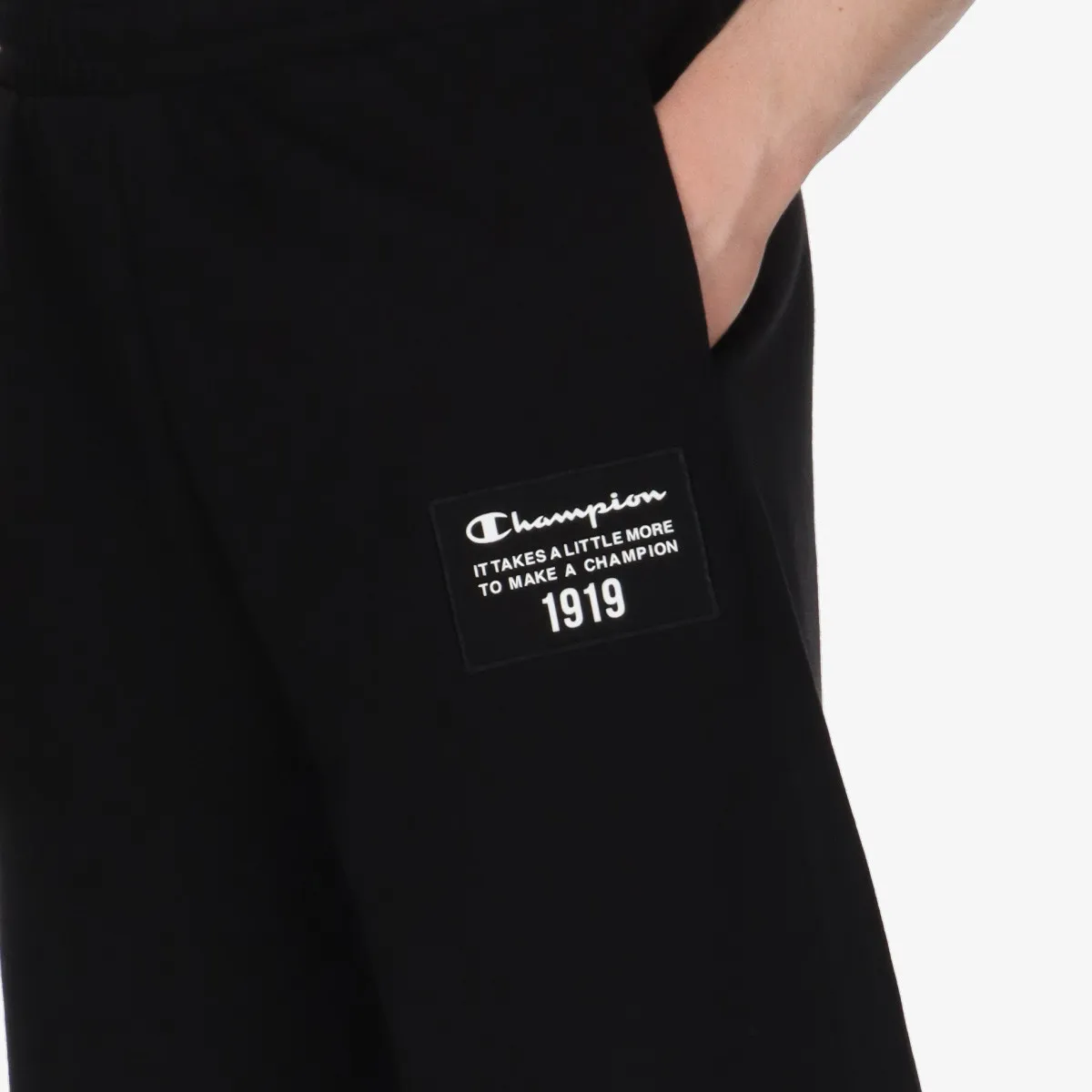 CHAMPION Šorc Raw Logo