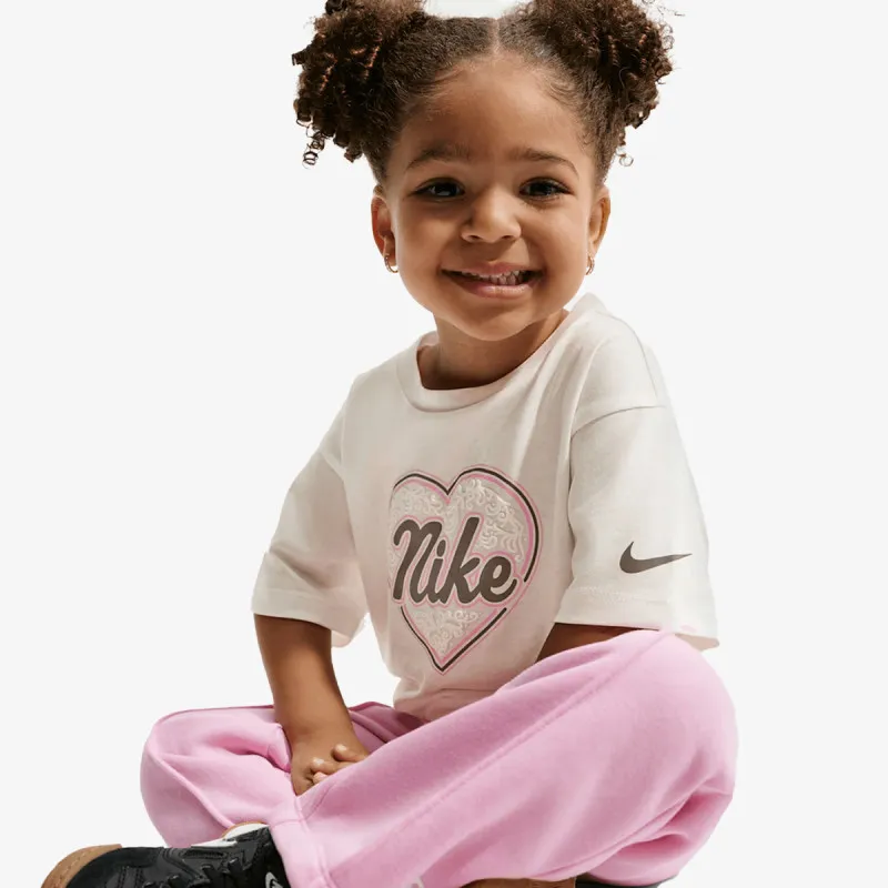 NIKE Majica Juxta Girl Boxy 