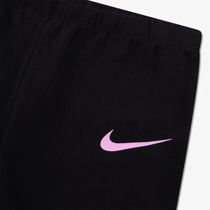 NIKE Set Move with Nature 