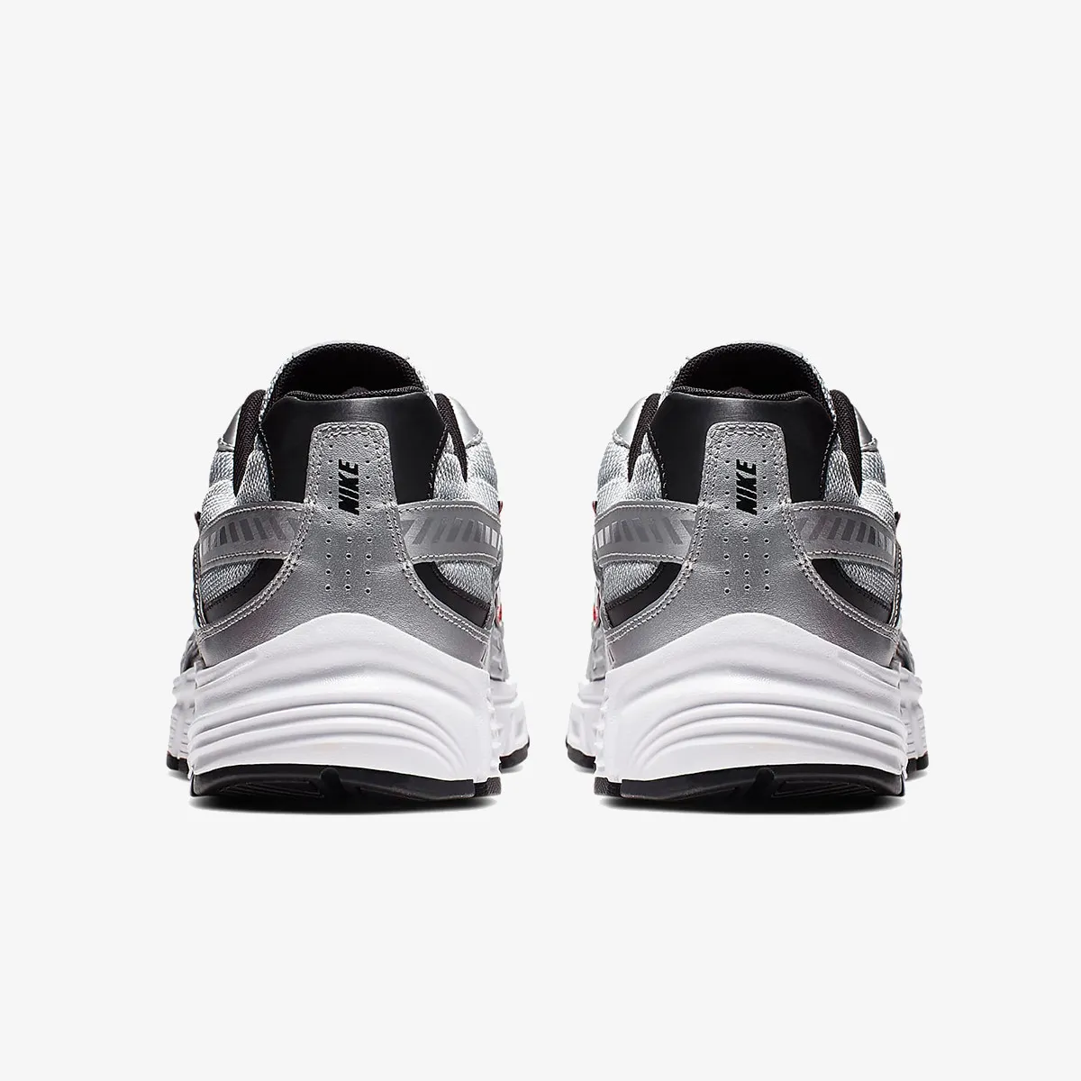NIKE Patike NIKE INITIATOR