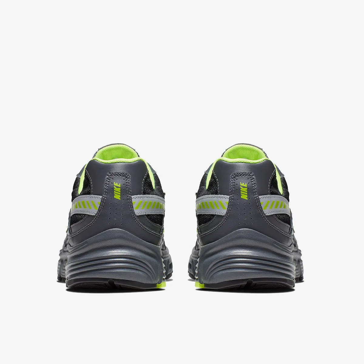 NIKE Patike Initiator