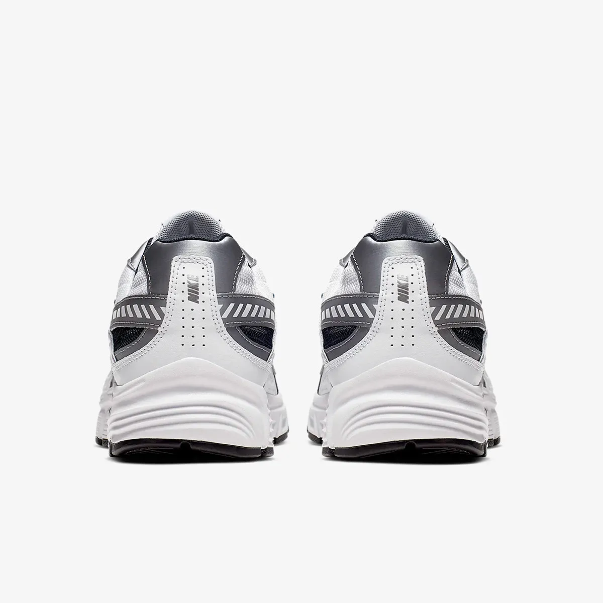 NIKE Patike Initiator