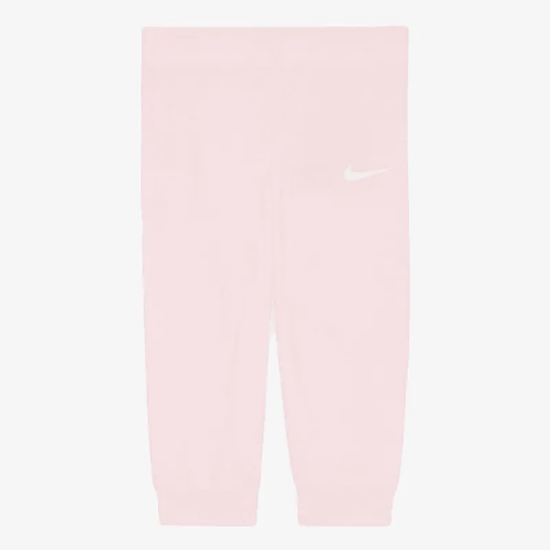 NIKE Set Essentials 