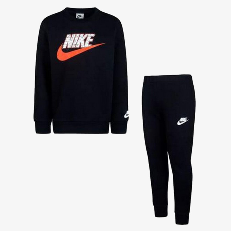 NIKE Trenerka