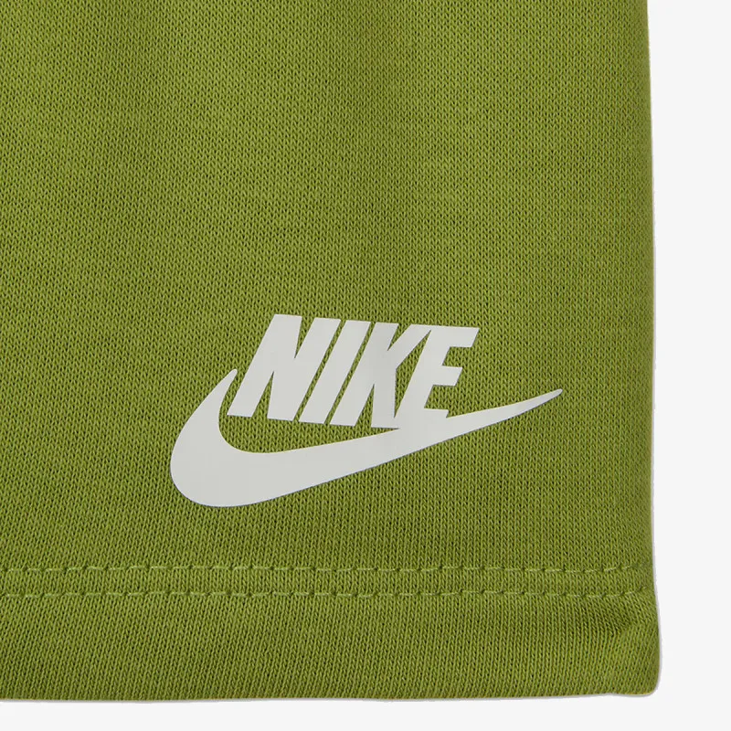 NIKE ŠORC I MAJICA Sportswear