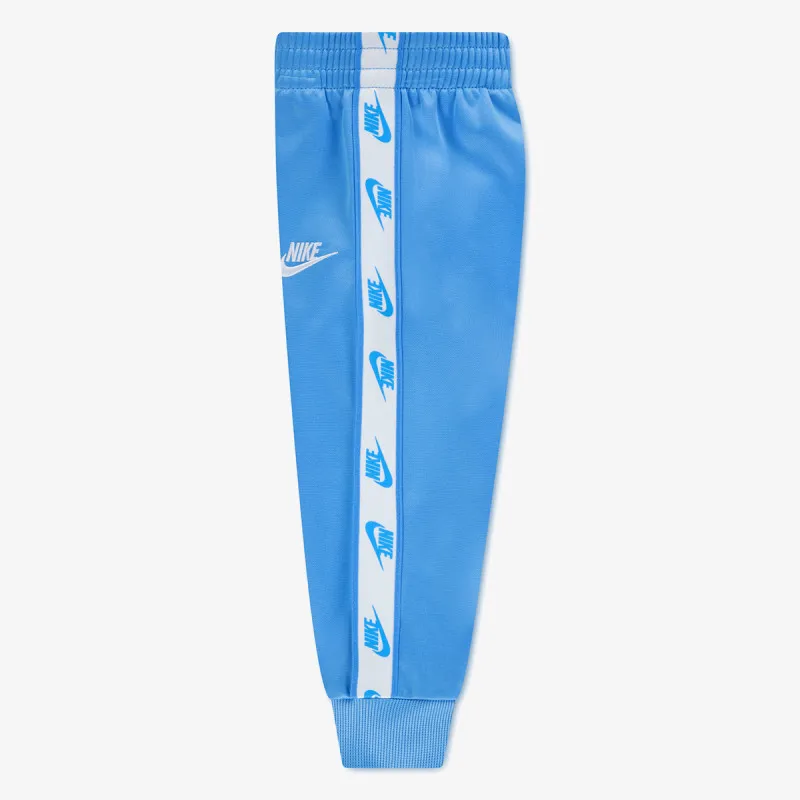 NIKE Trenerka NKN FULL ZIP SET WITH LOGO TAP 