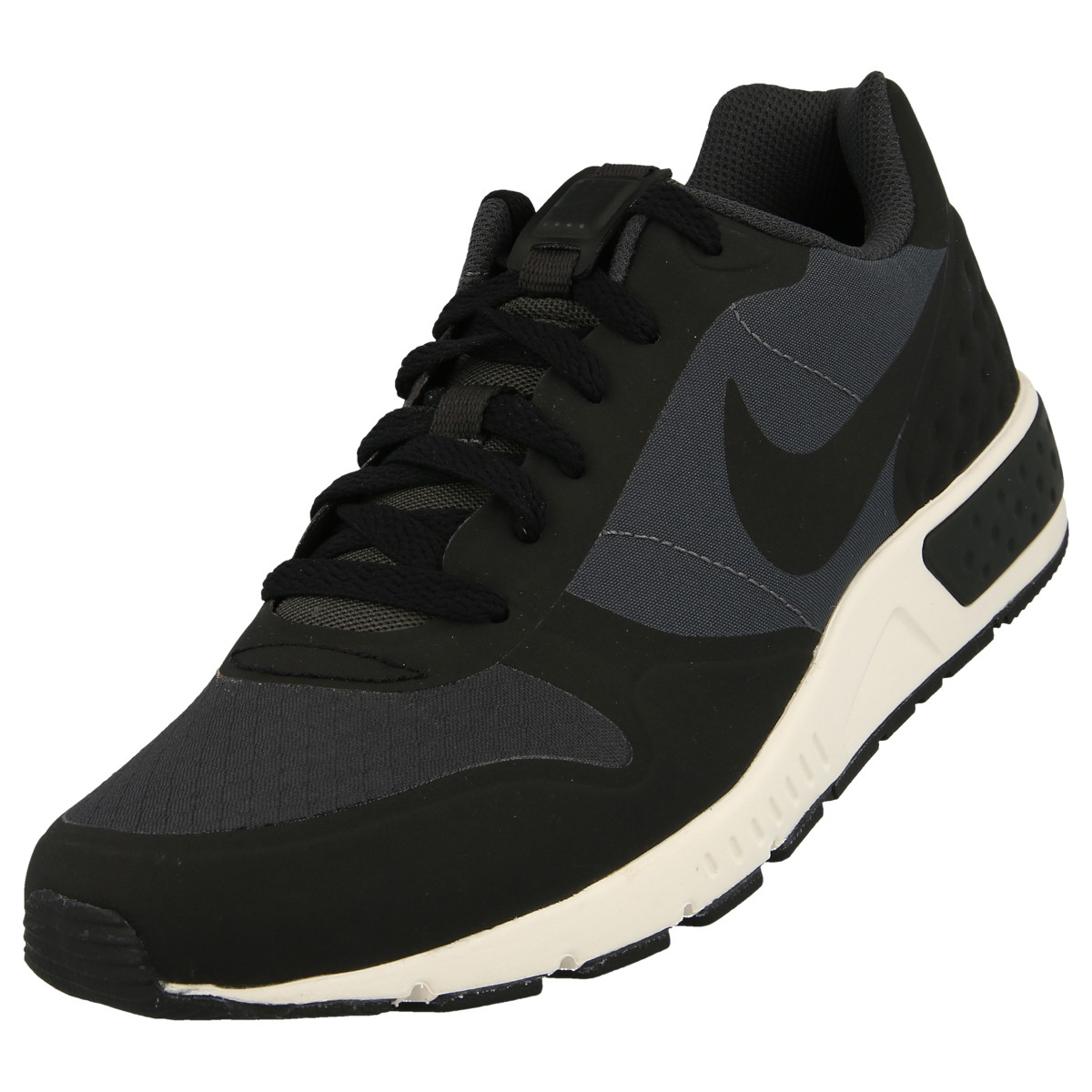 nike nightgazer trail intersport