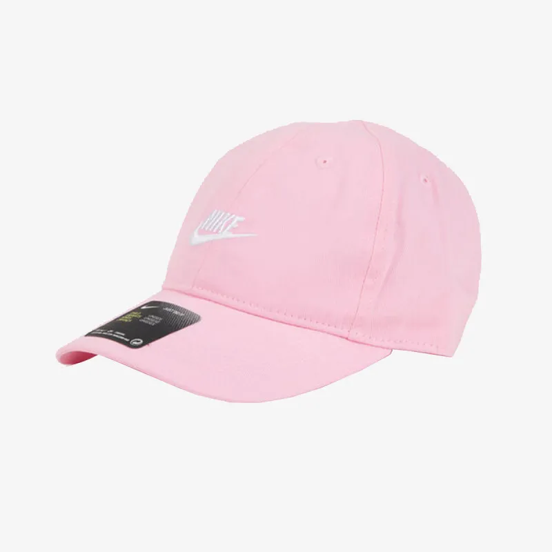 NIKE Kačket Futura