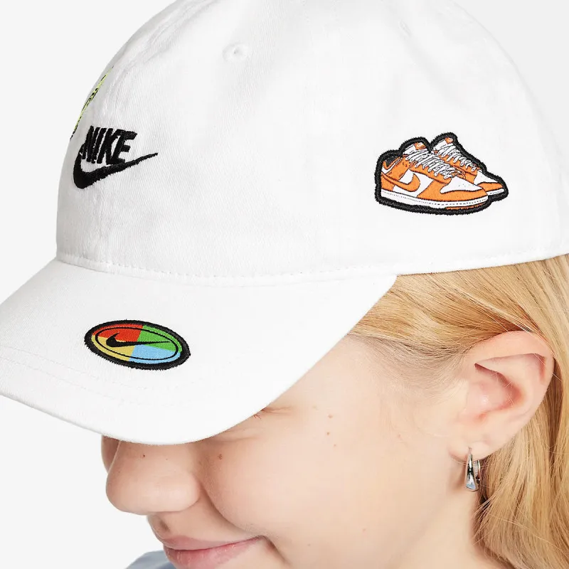 NIKE Kačket Patch