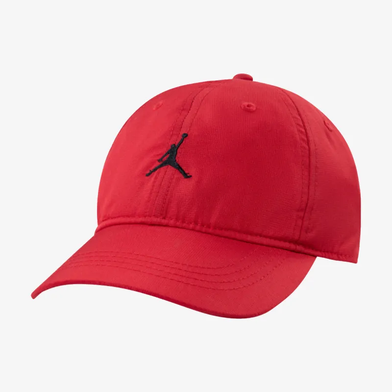 Kačket Jordan Essentials