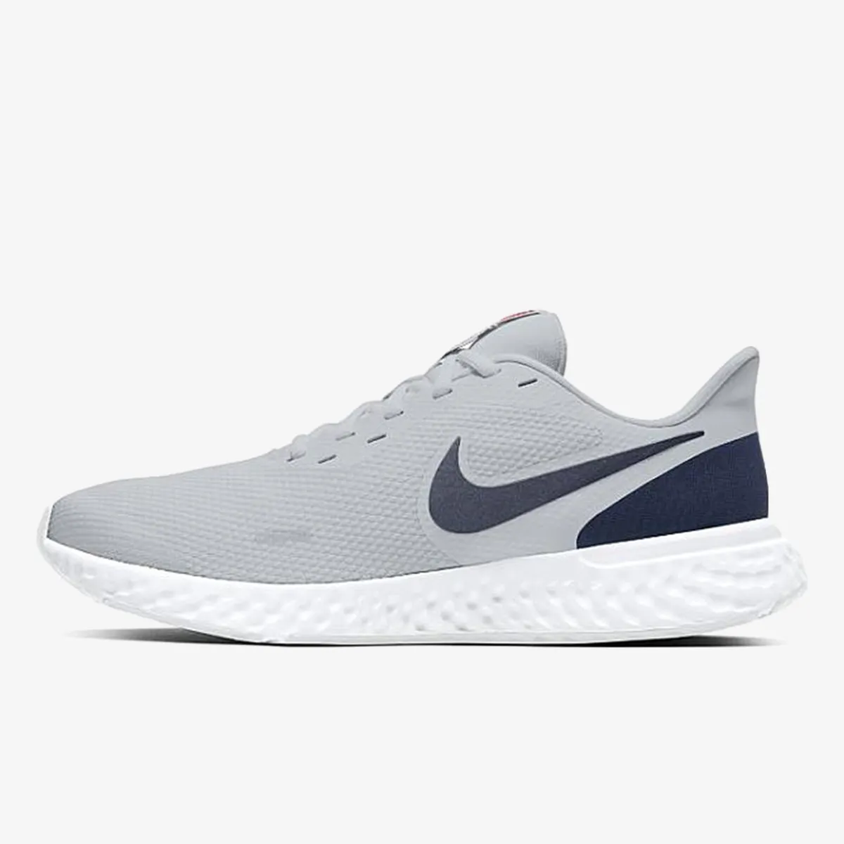 NIKE Patike Revolution 5