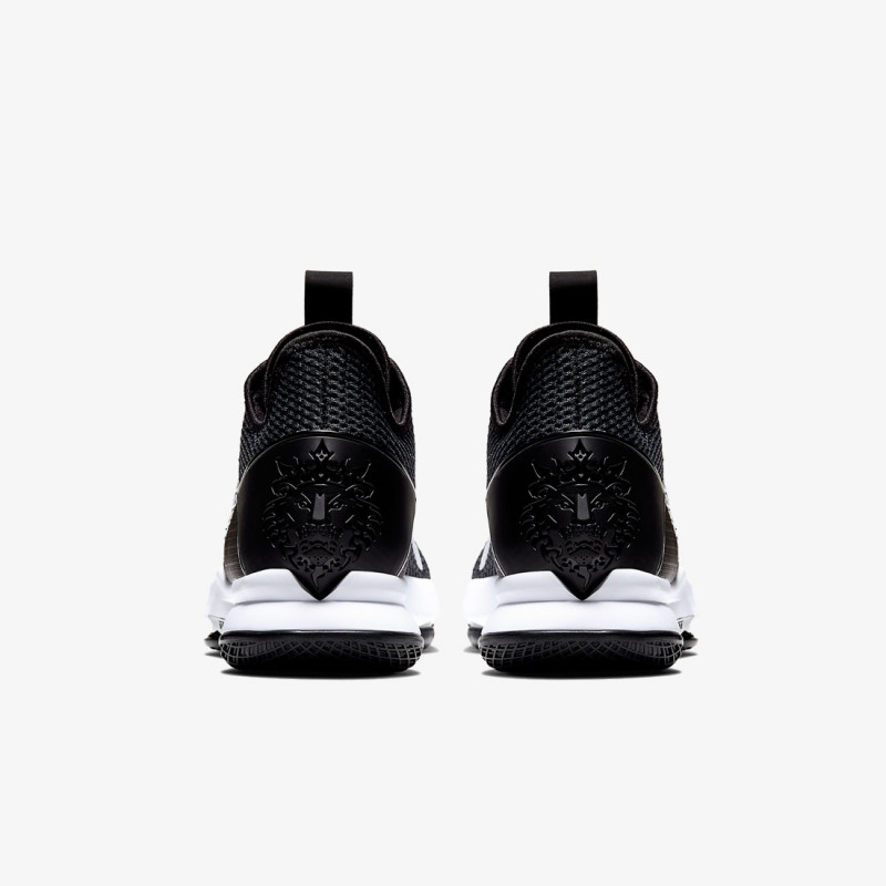 NIKE Patike LEBRON WITNESS IV