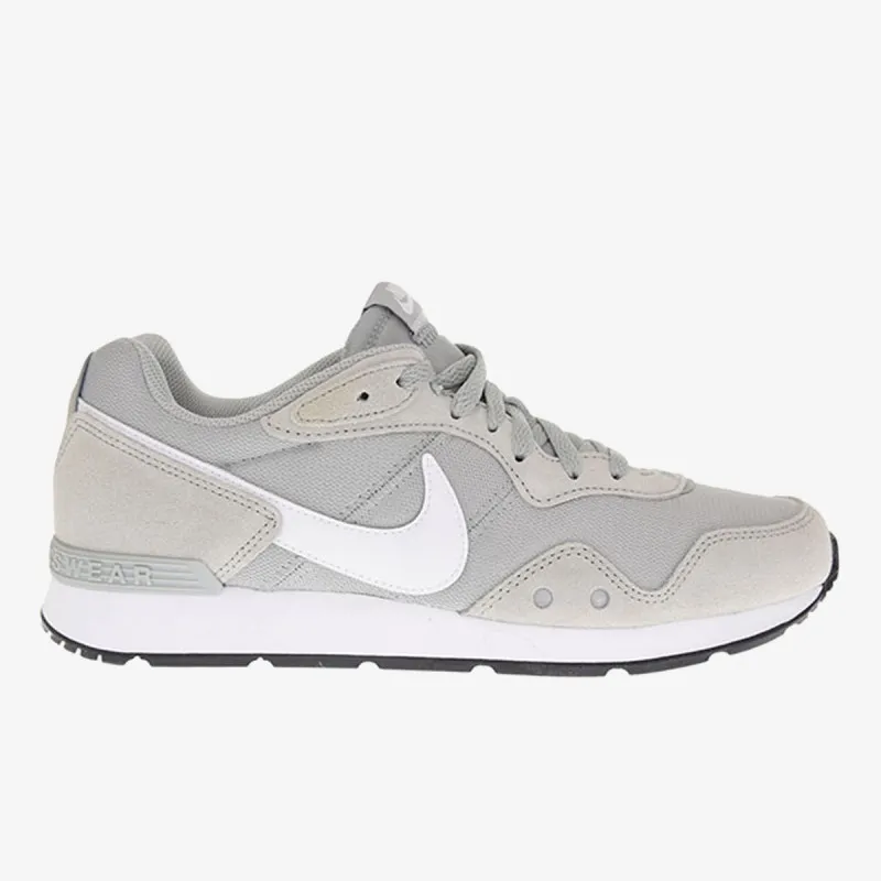 NIKE Patike Nike Venture Runner 
