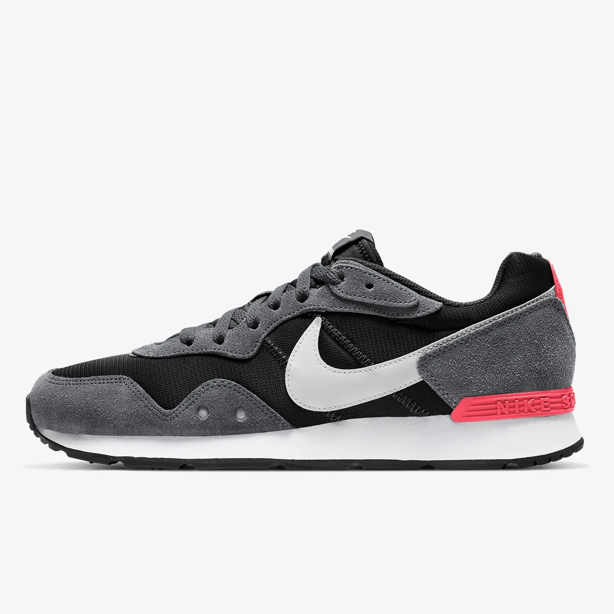 NIKE Patike Venture Runner 