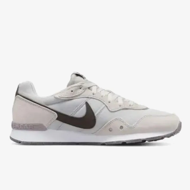 NIKE Patike Venture Runner 