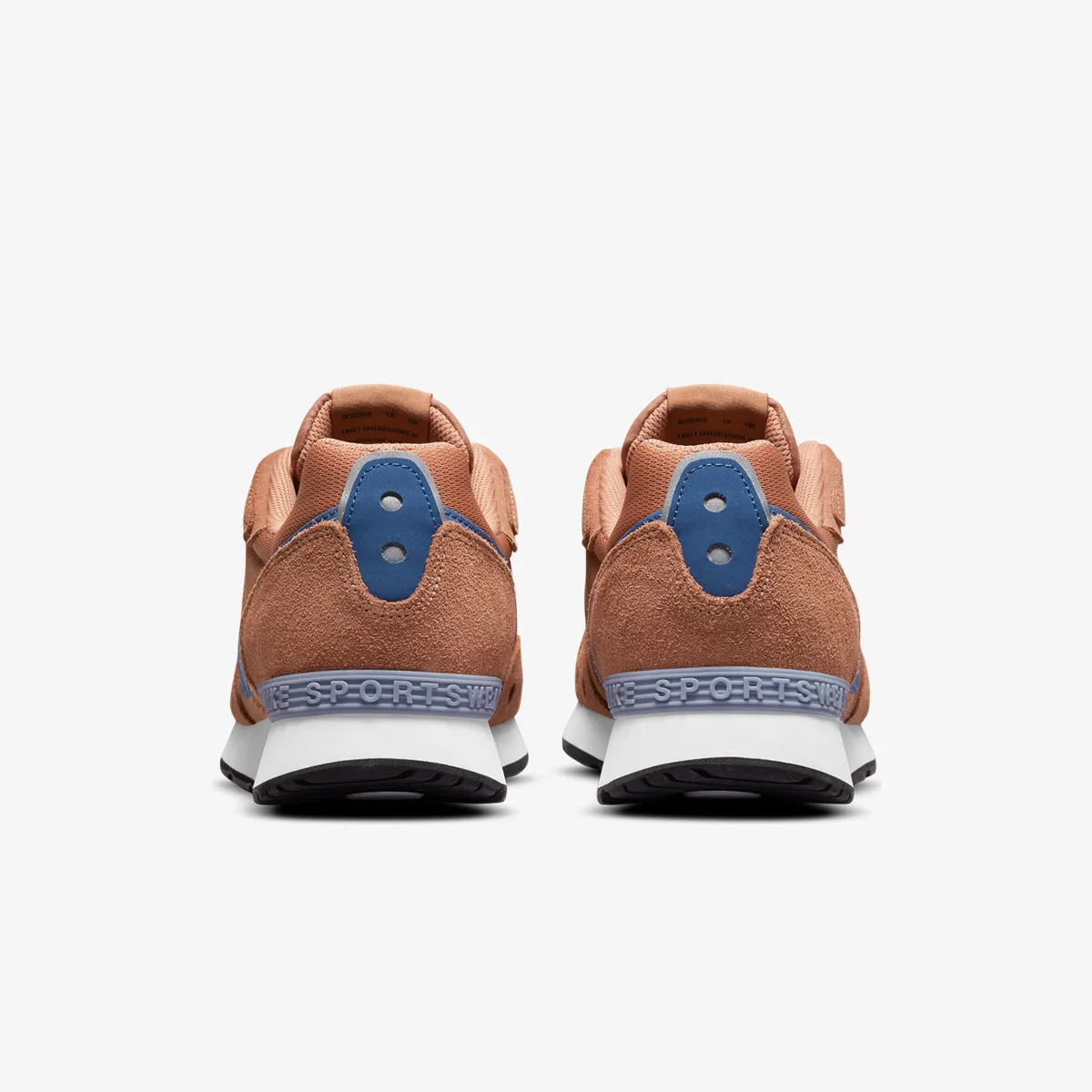 NIKE Patike Venture Runner 
