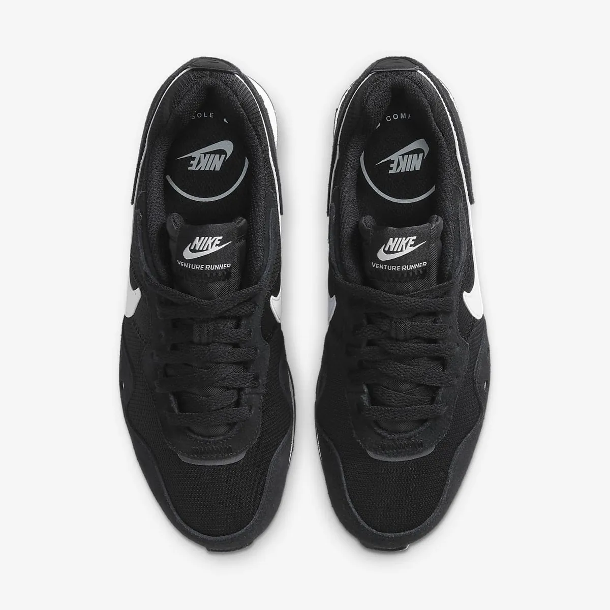 NIKE Patike Venture Runner