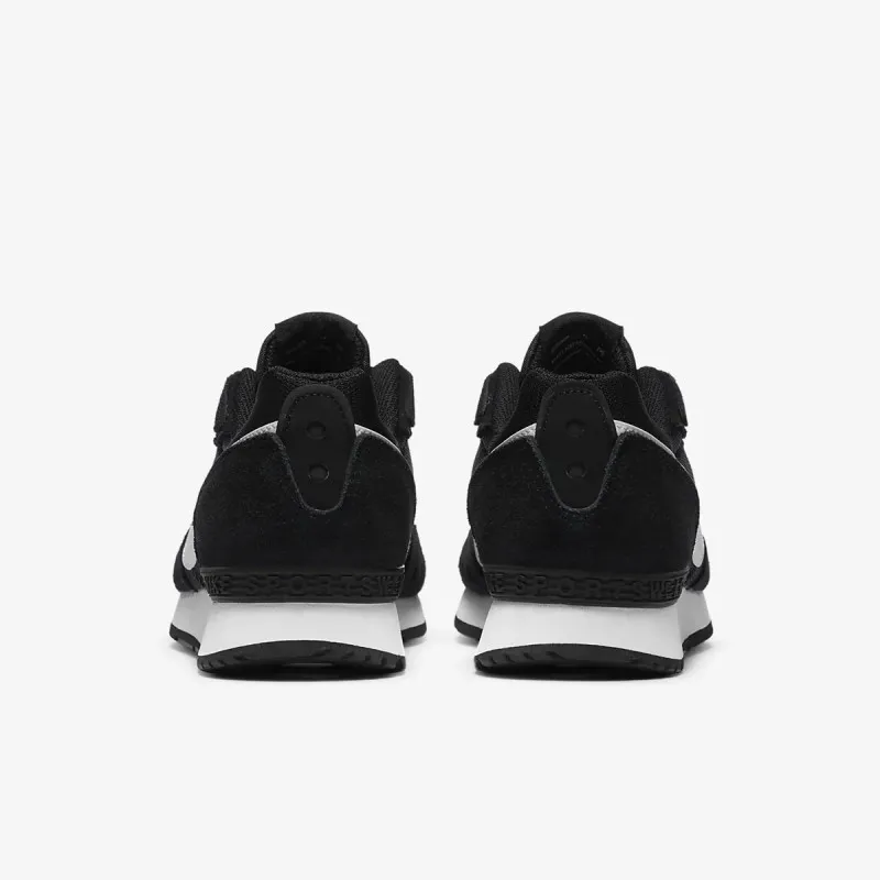 NIKE Patike Venture Runner