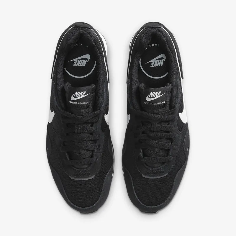NIKE Patike Venture Runner