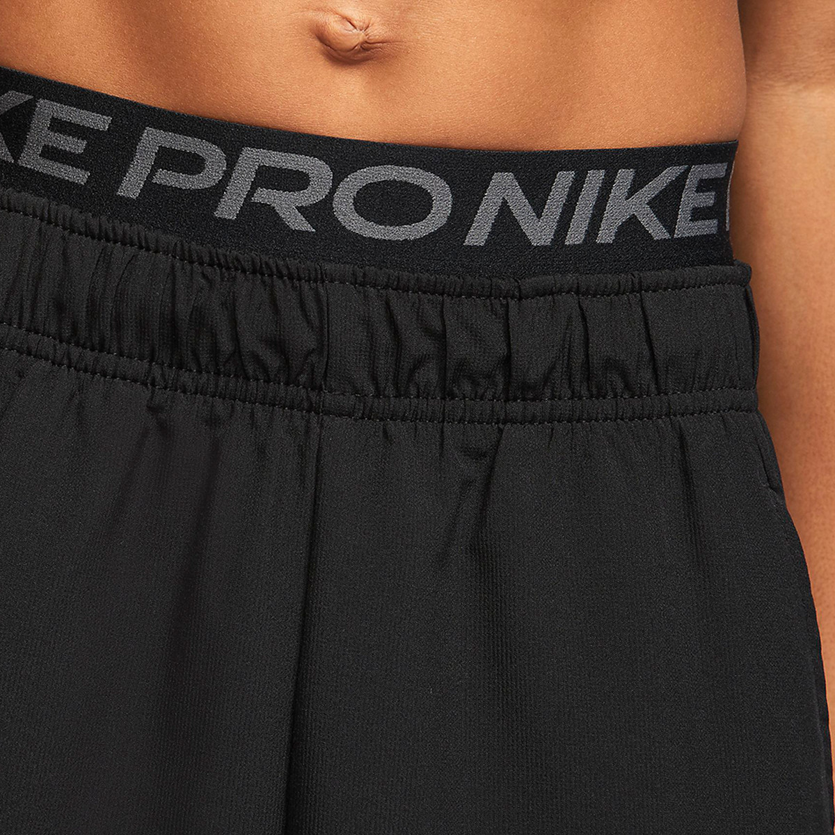 NIKE Helanke Pro
