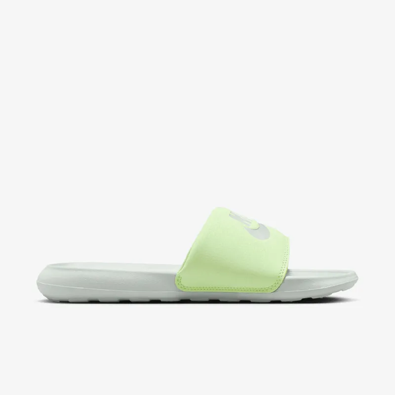 NIKE Papuče Victori One