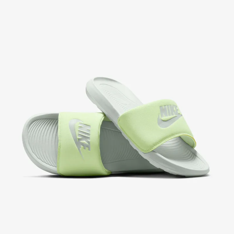 NIKE Papuče Victori One