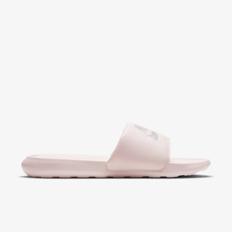 NIKE Papuče VICTORI ONE SLIDE 