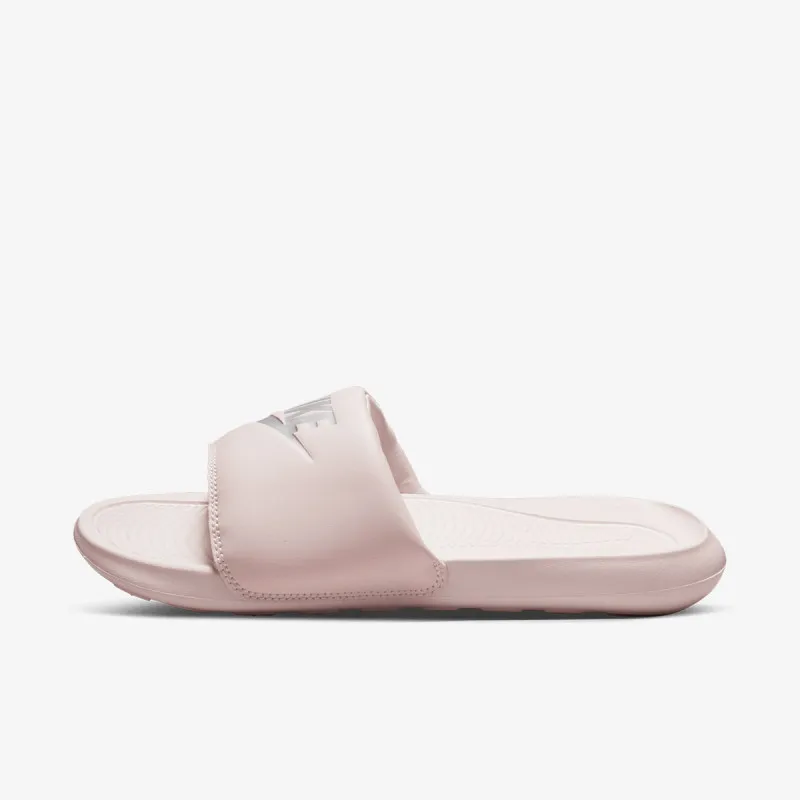 NIKE Papuče VICTORI ONE SLIDE 