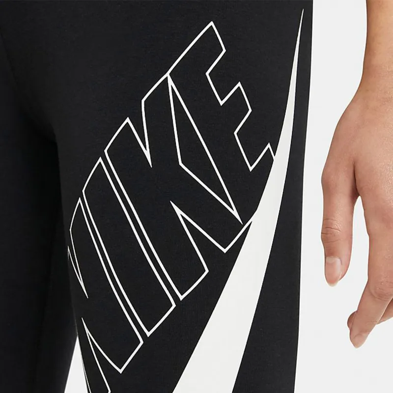 NIKE Helanke Sportswear Favourites