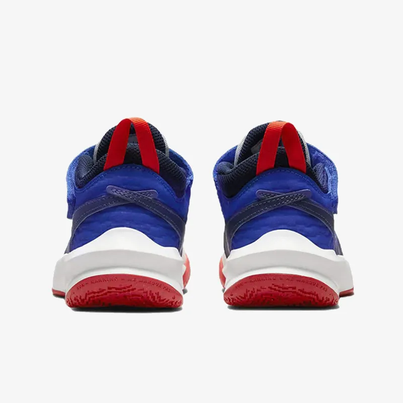NIKE Patike Team Hustle D 10
