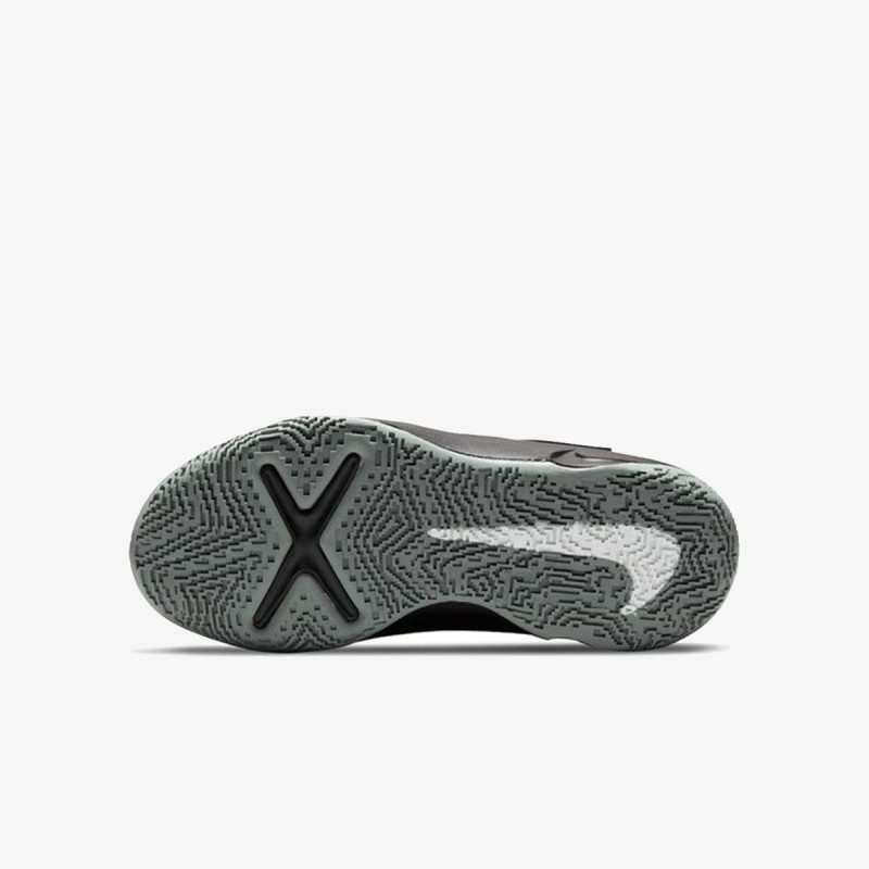 NIKE Patike TEAM HUSTLE