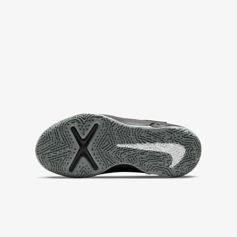 NIKE Patike TEAM HUSTLE 