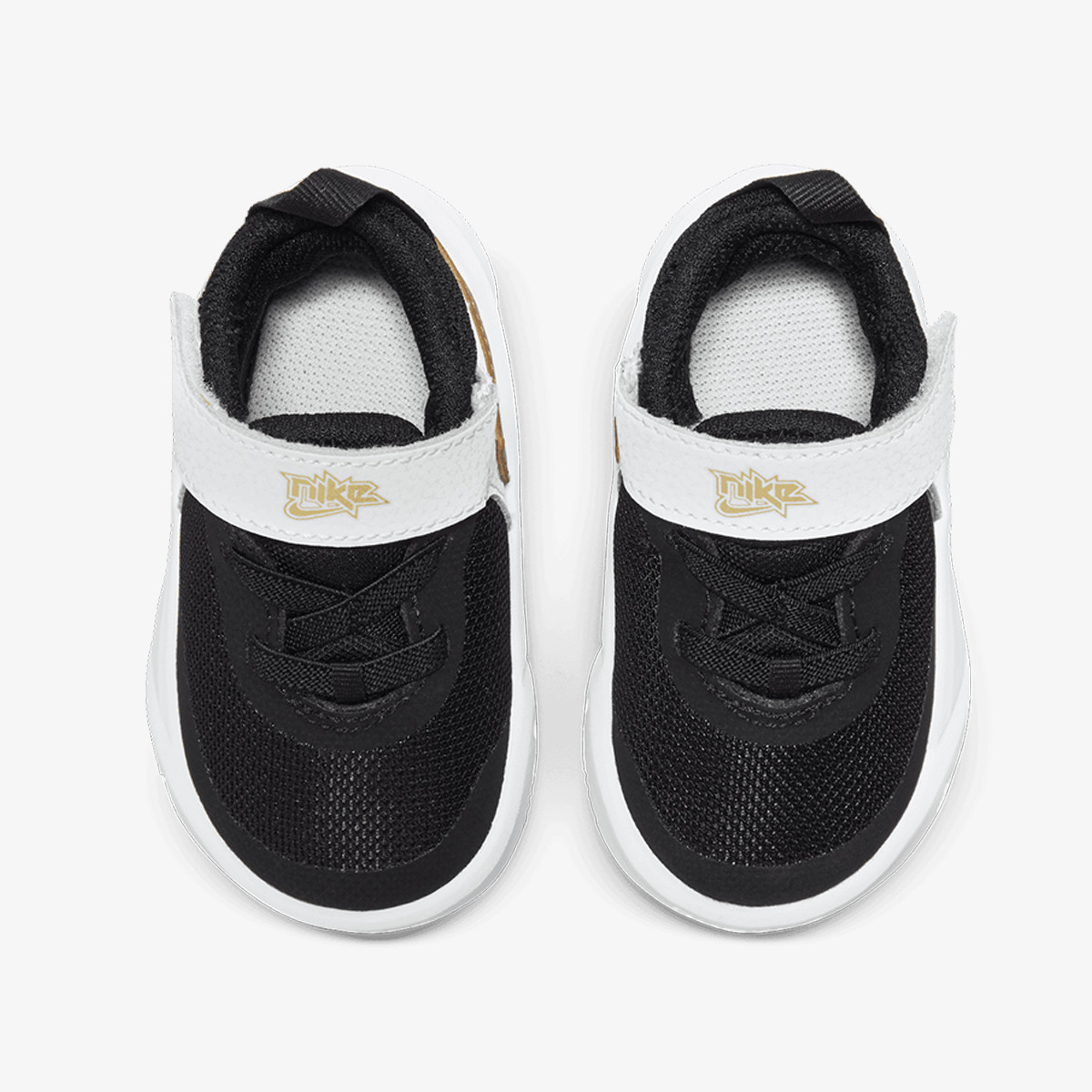 NIKE Patike Team Hustle D 10