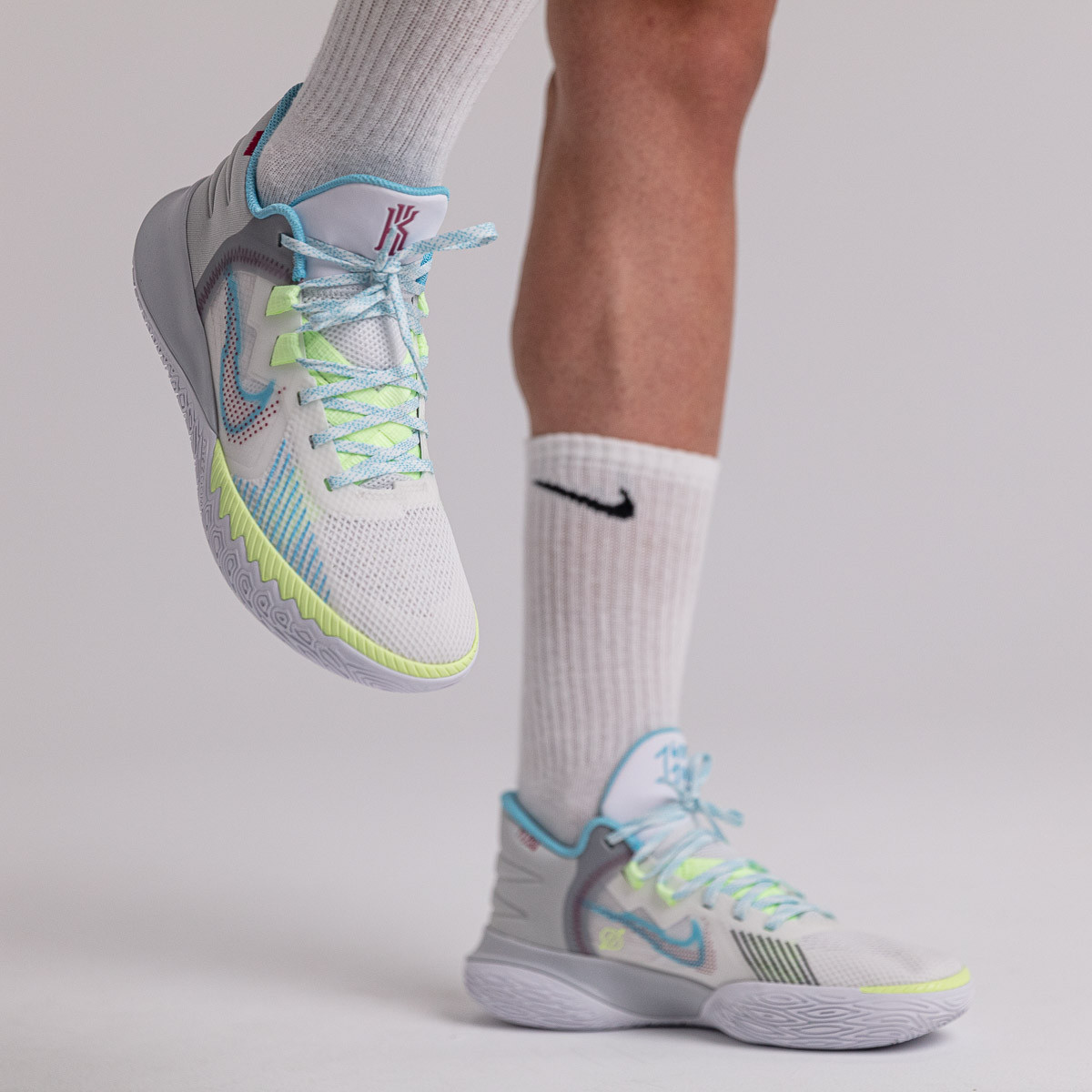 NIKE Patike Kyrie Flytrap 5