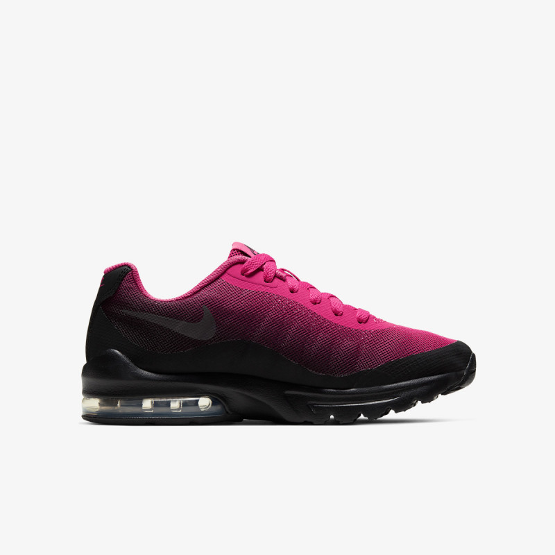 Nike invigor decije clearance