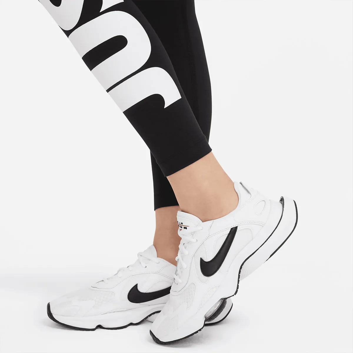 NIKE Helanke Sportswear Essential 