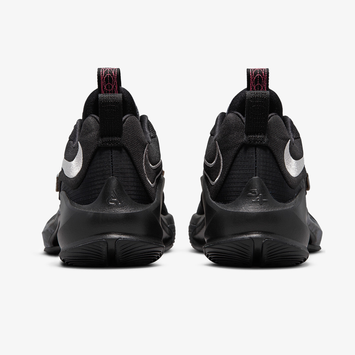 NIKE Patike Zoom Freak 3