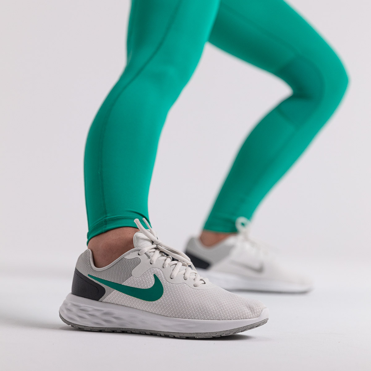 NIKE Patike Revolution 6 Next Nature