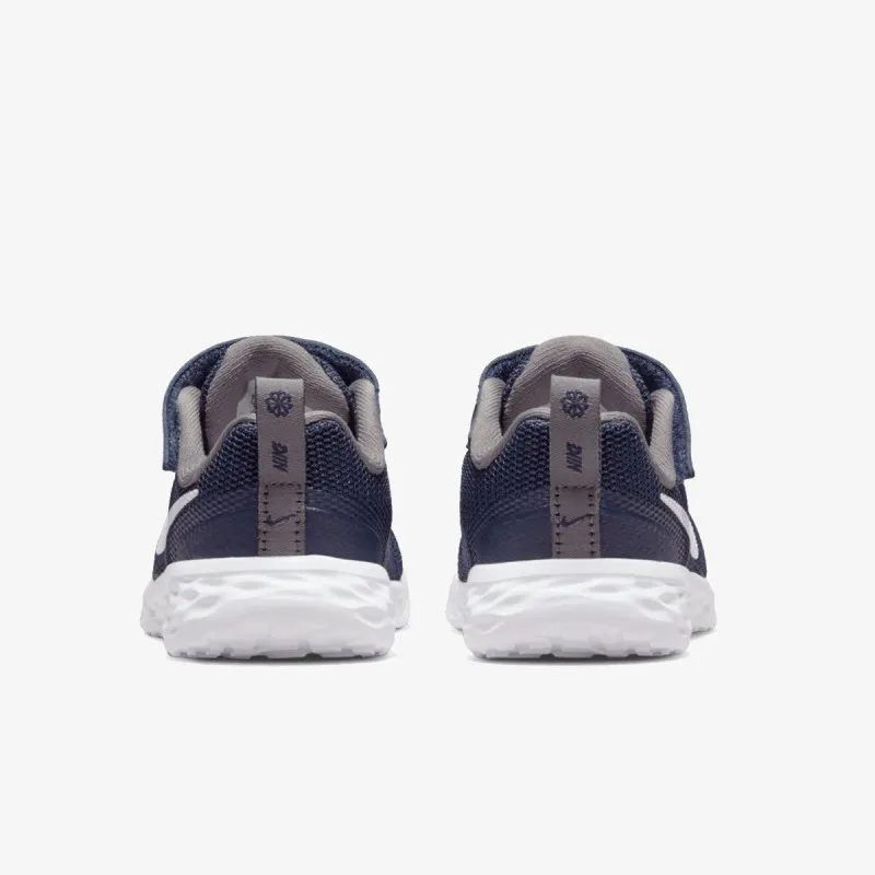 NIKE Patike Revolution 6