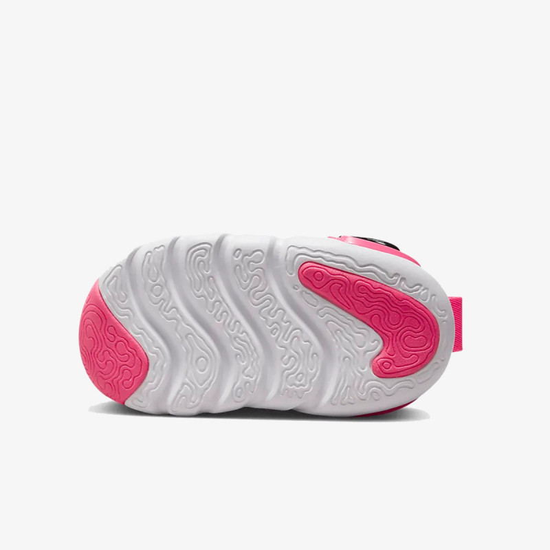 NIKE Patike Dynamo Go
