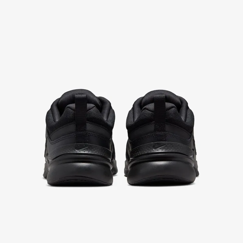 NIKE Patike Defy All Day