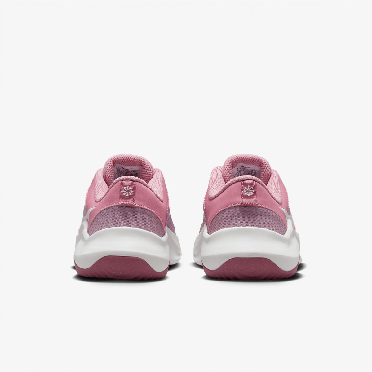 NIKE Patike Legend Essential 3 Next Nature