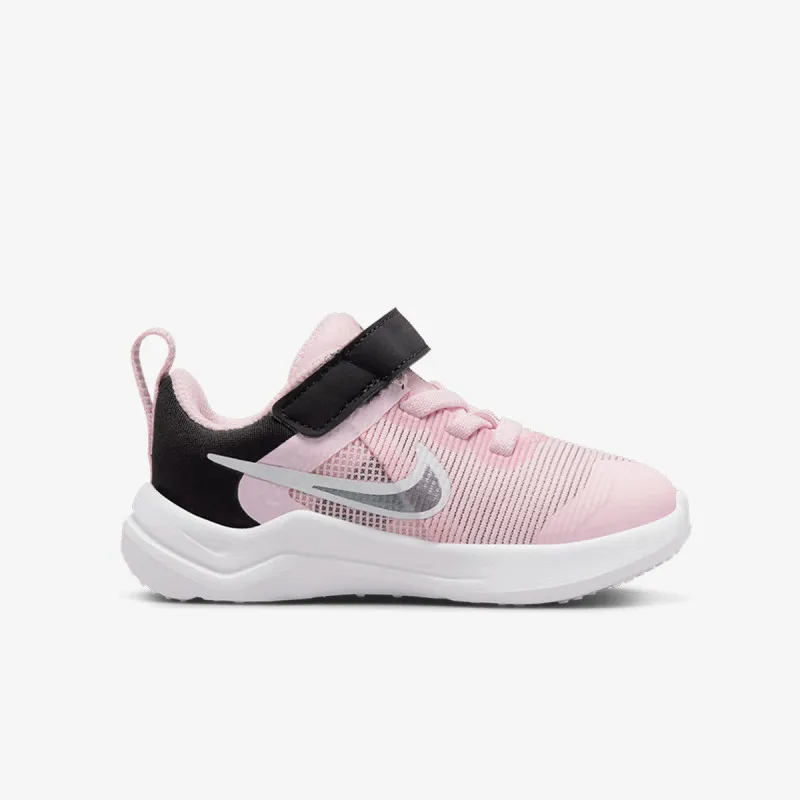NIKE Patike Downshifter 12